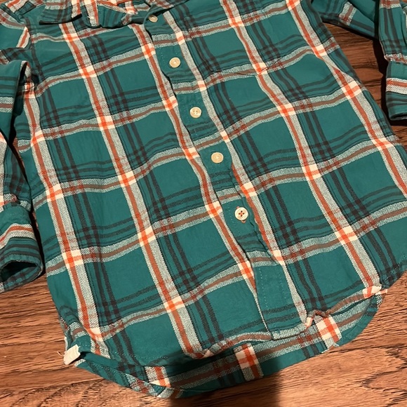 GAP Kids Plaid Flannel Shirt size XS (4,5) - Picture 2 of 5